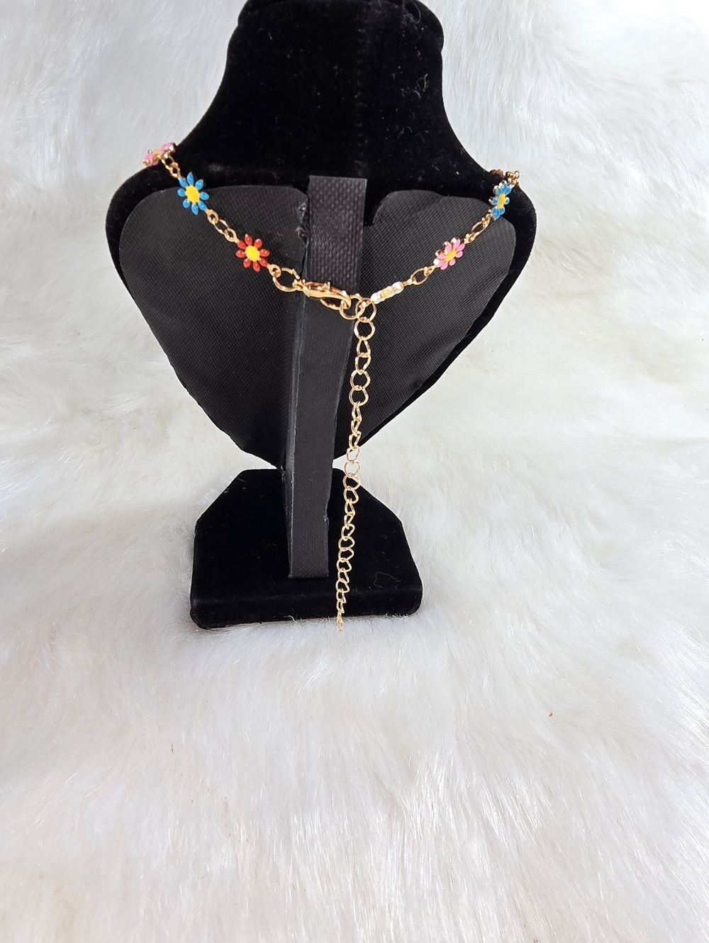 Colorful Daisies on Gold-tone  Chain Necklace - Picture 11 of 12